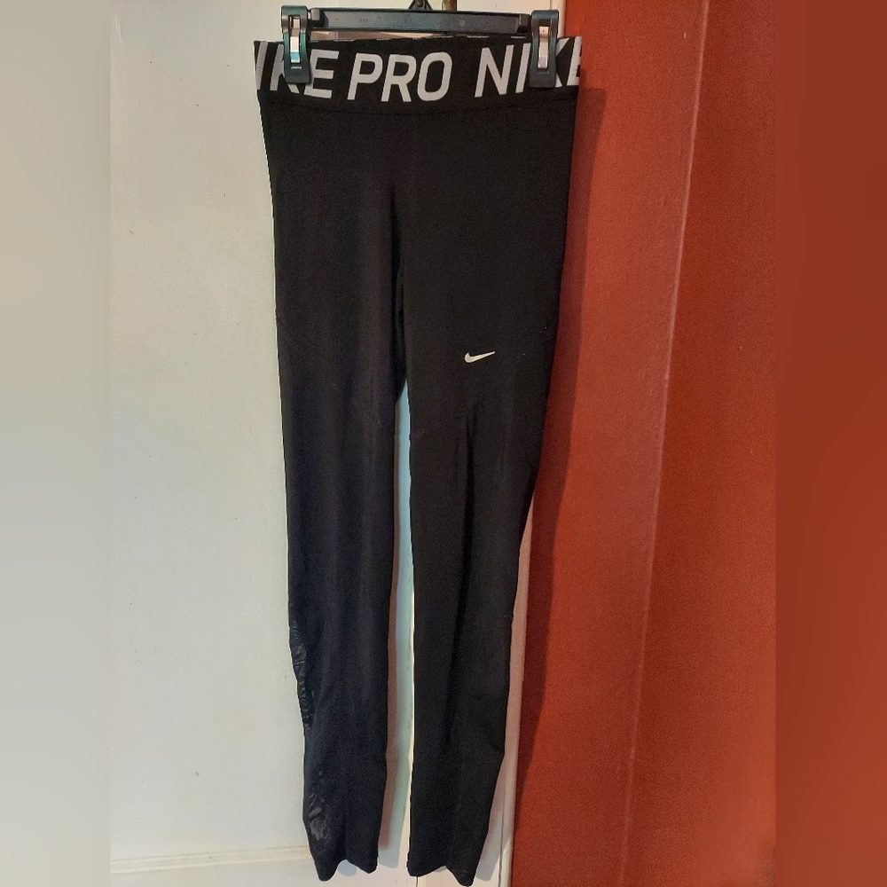 Nike leggings